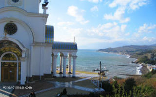 Храм-маяк святителя николая чудотворца в малореченском (крым): фото, как добраться, описание