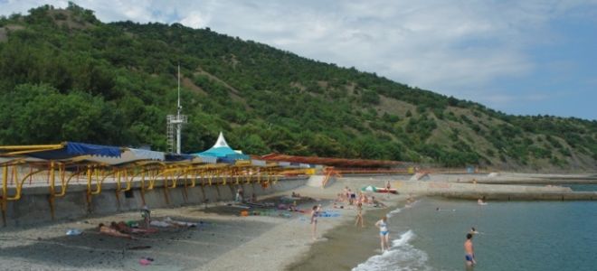 Поселок семидворье (крым, алушта): отдых, пляжи, отели, развлечения, фото