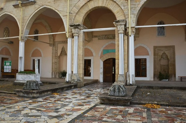 Все о мечети Джума-Джами в Евпатории: фото, история, архитектура