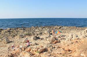 Пляж в бухте Омега (Севастополь): фото, на карте, отзывы, описание