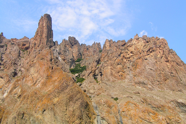 Потухший вулкан (гора) Карадаг в Крыму: где находится, фото, на карте, описание