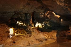 Красная пещера (Кизил-Коба) в Крыму: как добраться, фото, описание