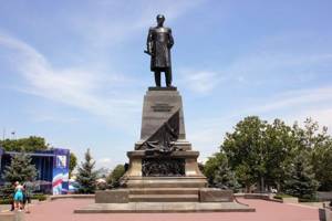 Памятник адмиралу Лазареву в Севастополе: история, фото, описание