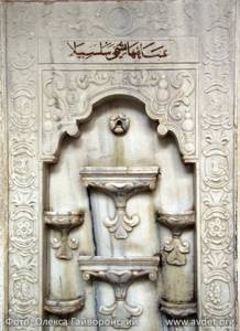 Фонтан слез во дворце Бахчисарая: легенды, фото, история