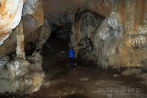 Пещеры Ени-Сала 2 и 3 в Крыму: фото, как добраться, описание