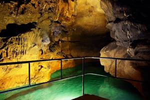 Красная пещера (Кизил-Коба) в Крыму: как добраться, фото, описание