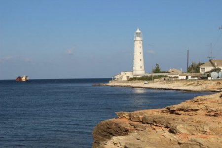 Мыс Тарханкут (Крым): на карте, фото, отдых, экскурсии