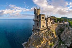 Отдых в Крыму в мае: отзывы, где лучше, что посмотреть, экскурсии