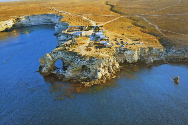 Тарханкутский маяк в Оленевке (Крым): фото, где находится, описание
