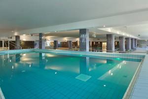 Отели Ялты с бассейном: с крытым, открытым, цены, отзывы, фото