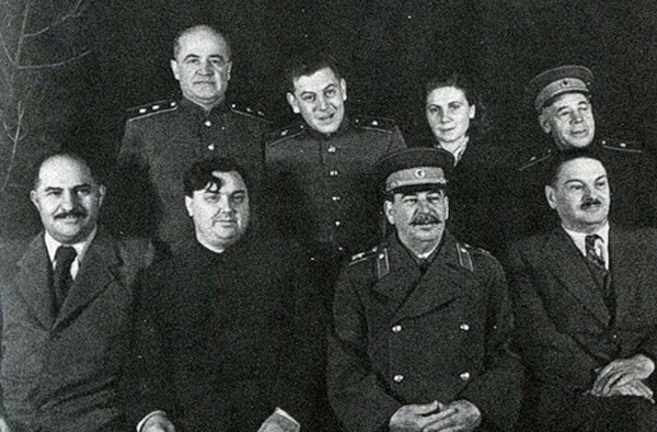 Дача Сталина (Малая Сосновка) в Крыму: фото, как добраться, описание