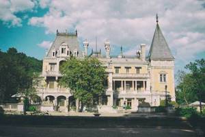 Лучшие достопримечательности и развлечения Ялты (Крым): фото, описание, советы туристам