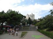 Приморский парк им Ю.А. Гагарина в Ялте (Крым): фото, отзывы, описание