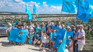 День крымскотатарского флага 2017 в Крыму: дата, программа мероприятий