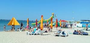 Пляж Родничок в Евпатории, Крым: фото, отзывы, описание