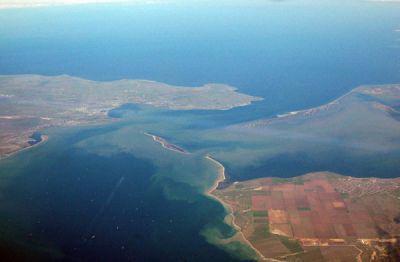 Керчь-Еникальский канал в Керченском проливе: глубины, описание, фото