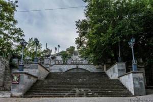 Гора Митридат в Керчи: где находится, фото, как добраться, описание