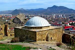 Храм с аркадой (музей-мечеть) в Судаке, Крым: фото, история, описание