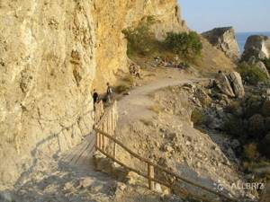 Грот Эолова арфа в Судаке, Крым: как добраться, фото, на карте