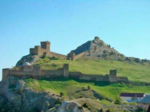 Генуэзская крепость в Судаке (Крым): как добраться, цены, фото, описание